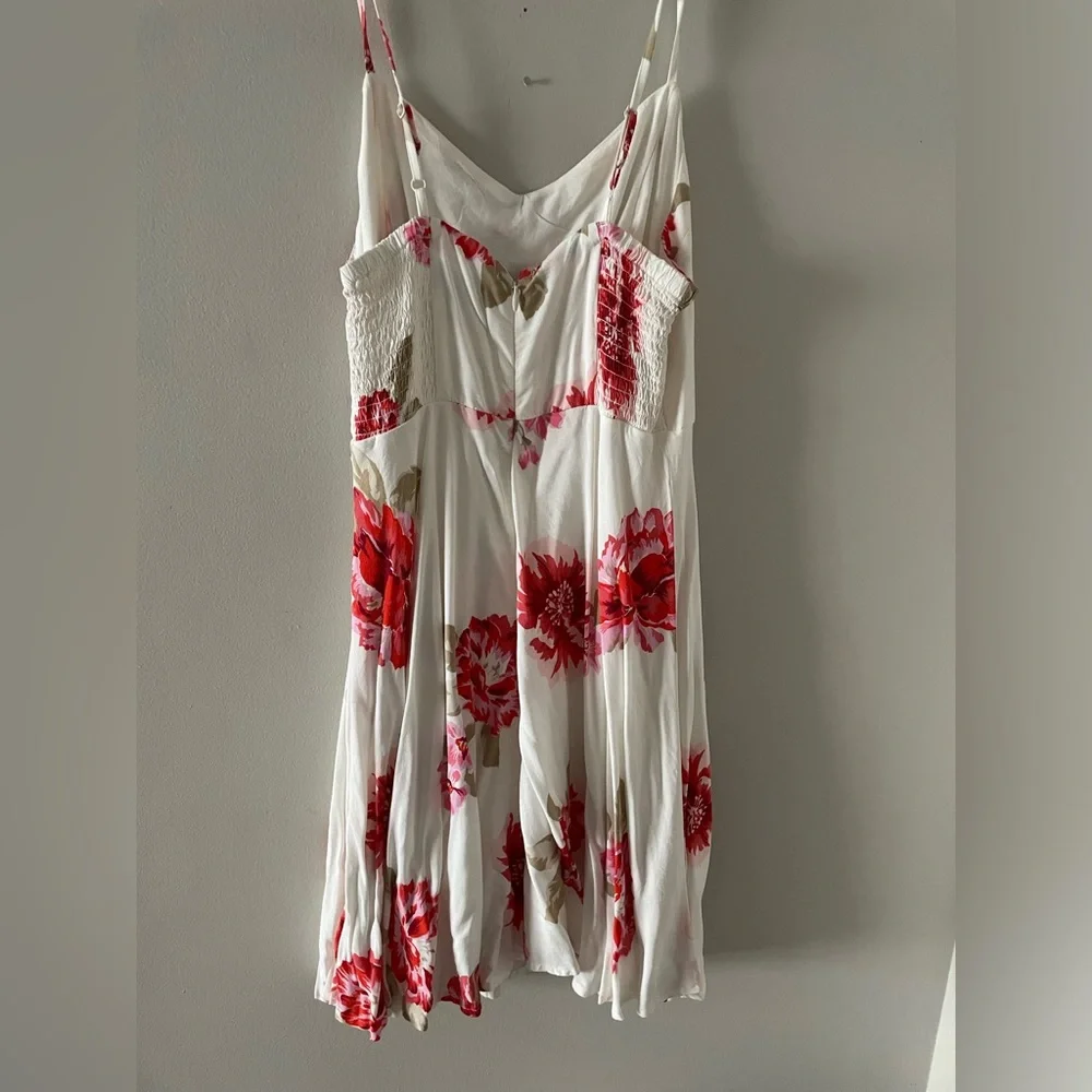 Old Navy fit and flare dress - Picture 2 of 2